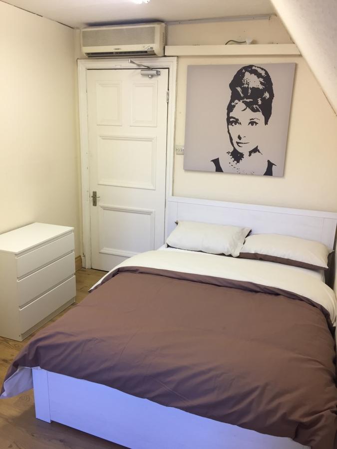 Amity Hostel London Exteriör bild